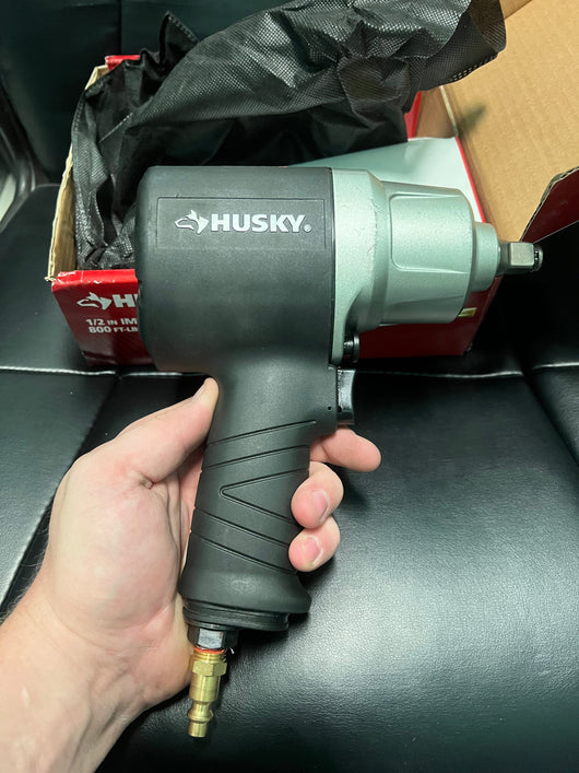 Husky 800 ft./lbs. 1/2 in. Impact Wrench!! USED ONCE, VERY CLEAN!!