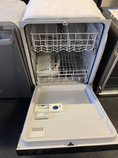 Whirlpool Front Control 24-in Built-In Dishwasher (Black) ENERGY STAR, 55-dBA Item #838383 Model #WDF330PAHB. Used - return from major department store- good condition