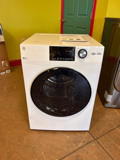 GE - 4.3 Cu. Ft. 14-Cycle Electric Dryer - White!  -Brand new out of the box (Does have a very small indent on bottom left corner, photos shown)