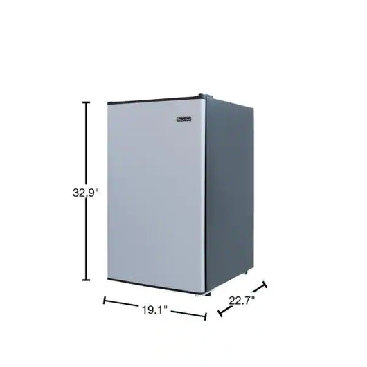 Magic Chef 4.4 cu. ft. Mini Fridge in Stainless Look!! NEW MINOR DENTS FROM SHIPPING, TESTED WORKS GREAT!!