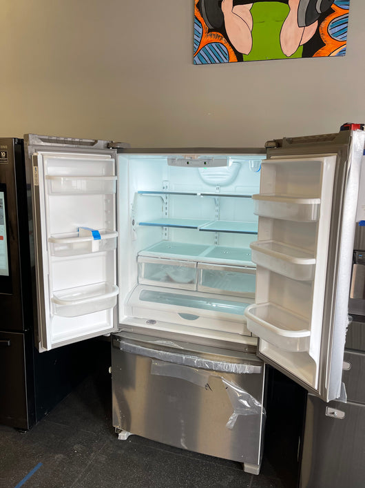 Whirlpool  25.2-cu ft French Door Refrigerator with Ice Maker (Fingerprint Resistant Stainless Steel) ENERGY STAR- new / scratch and dent /