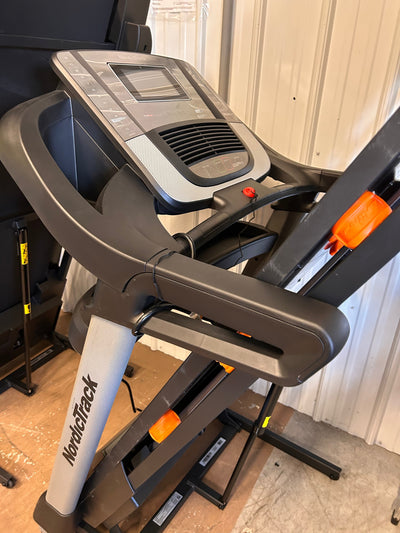 NordicTrack T Series Treadmills T 7.5 S!  -Brand new and assembled (Missing Manual book)
