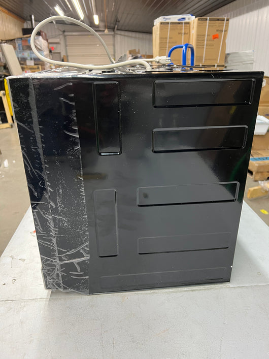 Amana 1.6 cu. ft. Over the Range Microwave in Stainless Steel!! NEW OUT OF BOX, MINOR DENT FROM SHIPPING!!