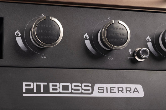 Pit Boss Sierra 3 Burner Non-Stick Griddle!! NEW AND ASSEMBLED, MISSING LID HANDLE AND GREASE CUP(STILL FUNCTIONS PROPERLY), MINOR DENT FROM SHIPPING!!