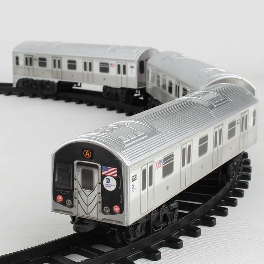 Daron New York City MTA Subway Battery Operated Train Set with Track (3 Pieces)**New in box**