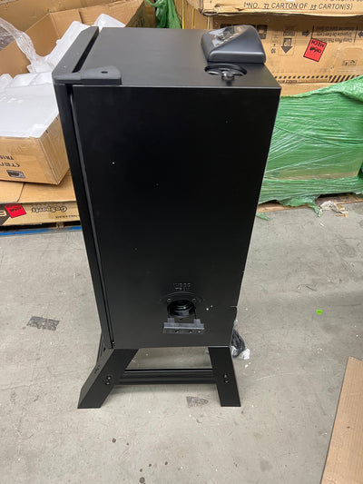 Masterbuilt MB20070421 30-inch Digital Electric Smoker, Black- NEW AND ASSEMBLED!!!! (Minor dent from shipping)