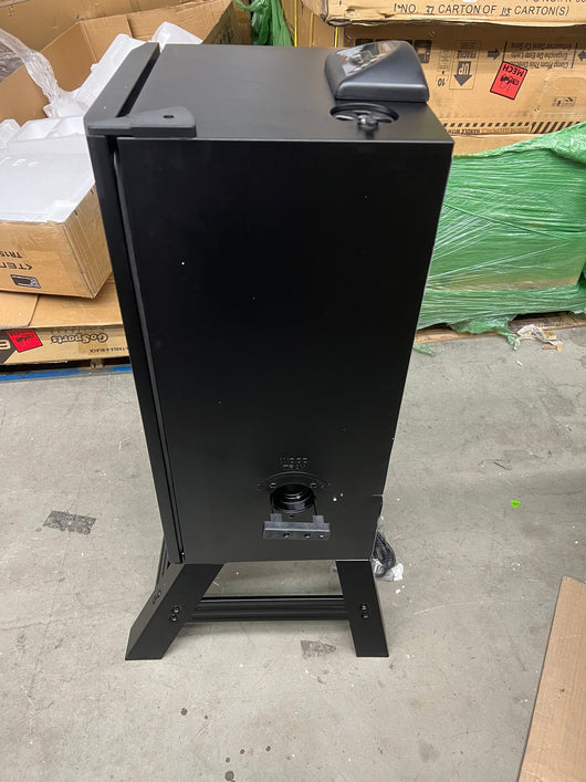 Masterbuilt MB20070421 30-inch Digital Electric Smoker, Black- NEW AND ASSEMBLED!!!! (Minor dent from shipping)