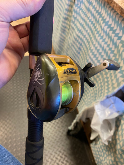 Okuma Classic Pro GLT 8’6” Trolling Rod with Spider Tarantula ST400 Bait Caster Reel!! Trolling Rod is Brand New but Bait-caster Reel is used but works great!!