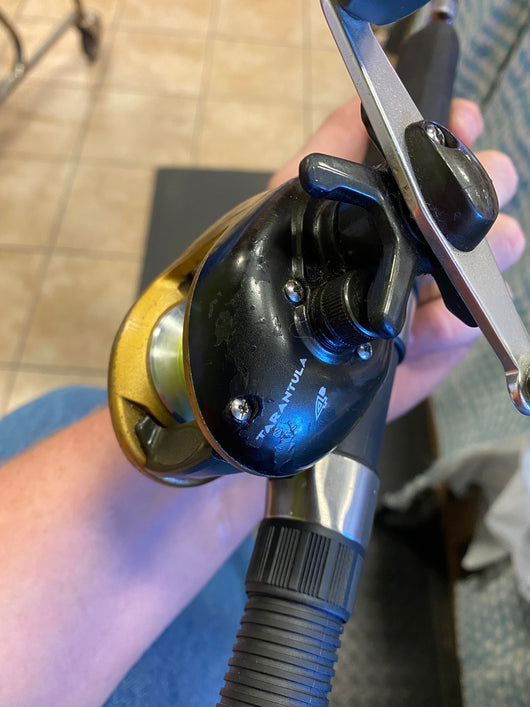 Okuma Classic Pro GLT 8’6” Trolling Rod with Spider Tarantula ST400 Bait Caster Reel!! Trolling Rod is Brand New but Bait-caster Reel is used but works great!!