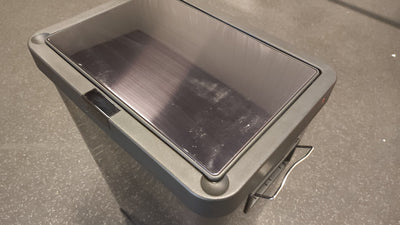 Touch-Free Motion Sensor Open and Close 13.7 gal and 3.17 gal Kitchen Garbage Cans (new but top is slightly scratched)
