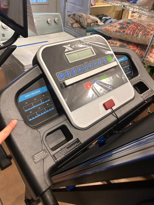 XTERRA Fitness TR Folding Treadmill! (NEW & ASSEMBLED - CRACKED PLASTIC - PHOTOS SHOWN) **You will need a truck or trailer to pick this item up!!!**