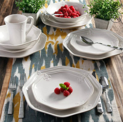 Better Homes & Gardens Country Crest Dinnerware, Set Of 16- NEW IN BOX!!!!
