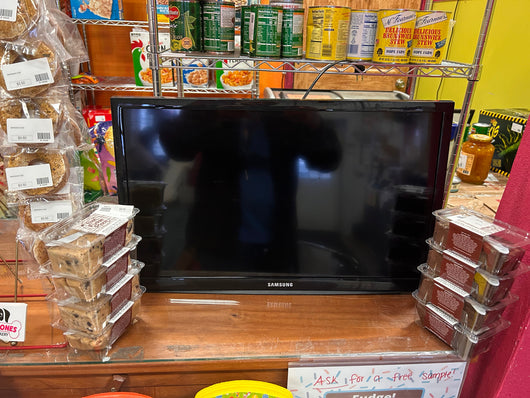 Samsung 24” Tv - Wall Mount Only - No Feet!