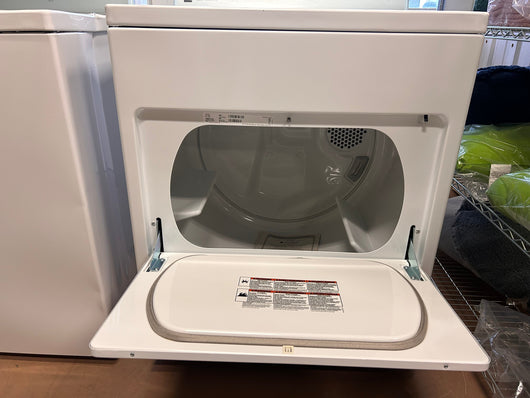 Kenmore Front Load Electric Dryer with Wrinkle Guard and 7.0 Cubic Ft. Total Capacity, White!  -Brand new never used but is dented from shipping, photos shown. (Front left edge is tape over to keep closed)