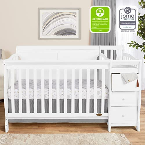 Dream On Me 5 In 1 Brody Convertible Crib With Changer In White, Greenguard Gold Certified, Comes With 1" Changing Pad, Non-Toxic Finish, Made Of Durable Pinewood- new in the box