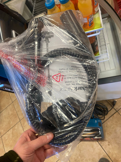 Shark Apex Stick Vacuum with DuoClean & Self Cleaning Brushroll!! VERY LIGHTY USED, SUPER CLEAN!!