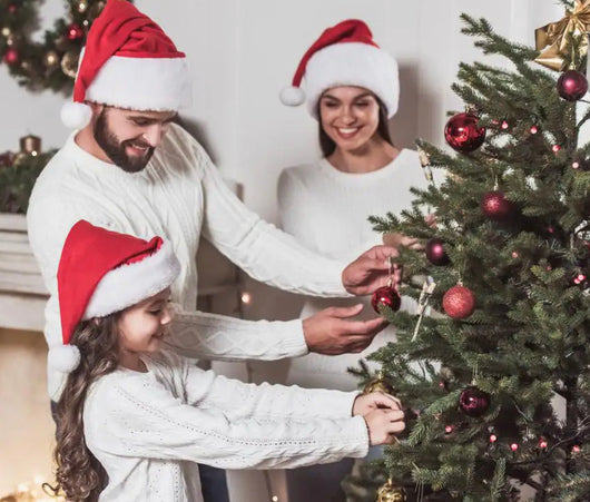 Puleo International (Brand Rating: 3.9/5) 7.5 ft. Pre-Lit Teton Pine Artificial Christmas Tree with 600 Clear Lights- new in box - tested