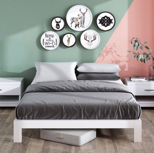 Zinus Arnav 10” White Metal Platform Bed Frame, Queen!! NEW IN BOX!!