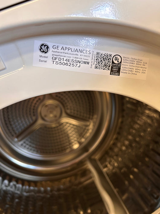 GE - 4.3 Cu. Ft. 14-Cycle Electric Dryer - White!  -Brand new out of the box (Does have a very small indent on bottom left corner, photos shown)