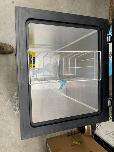 Elephant sat on the freezer - Arctic King 5 Cu ft Chest Freezer, Black! (NEW - SCRATCH/DENT)TESTED WORKS GREAT!!