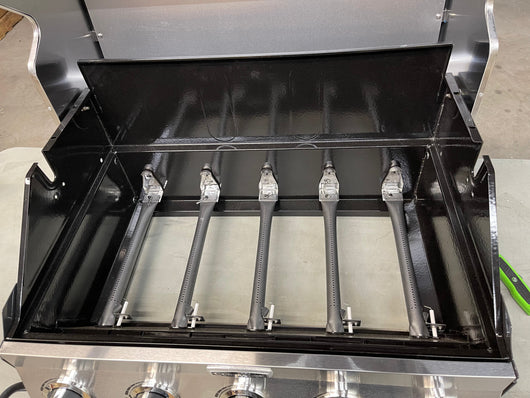 So……  Here’s a sad story-  We opened up this $500 grill only to find that the previous department store customer kept specific parts and shipped back the grill body.  It’s a Cuisinart A10 grill - new - but what you see in the pics is what you get.