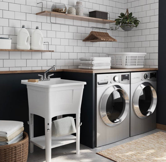 Zenna Home Ergo Tub Utility Sink with Pull-Out Faucet: Laundry Tub for Basement, Garage, Wash Room, in White- NEW OUT OF BOX!!!!
