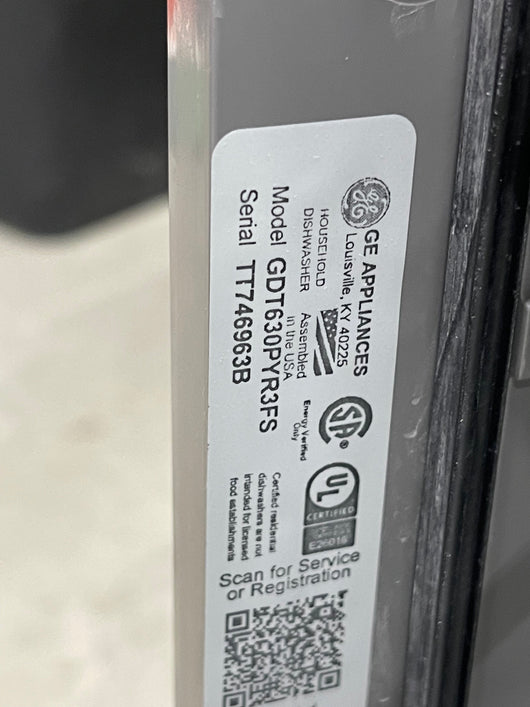 GE Dry Boost Top Control 24-in Built-In Dishwasher (Fingerprint-resistant Stainless Steel) ENERGY STAR, 50-dBA Item #4143060 Model #GDT630PYRFS- customer return from Major department store- like new