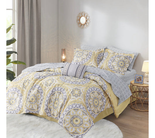 Home Essence Nepal Complete Comforter set, Full size (new In the bag)