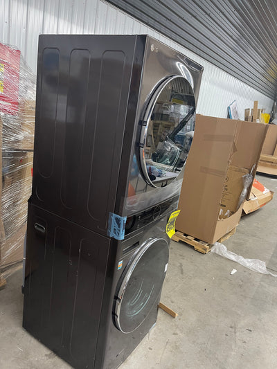 LG WashTower Single Unit Gas  with Center Control 4.5 cu. ft. Front Load Washer and 7.4 cu. ft. Dryer!  -Brand new never used, scratch and dent unit - , photos shown