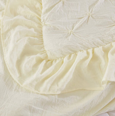 HIG 3 Piece Bedding Set, Pintuck Pinch Pleat Design, King, Ivory- NEW!!!!