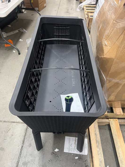 Keter 19.4" x 44.9" x 29.8" Black Resin Raised Garden Kit!! BRAND NEW, MINOR CRACK FROM SHIPPING!!