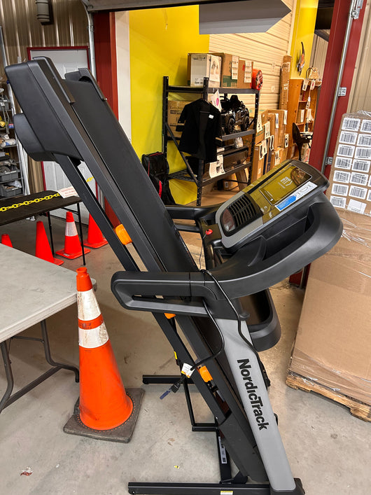 NordicTrack T Series Treadmills T8.5S!  -Brand new and assembled