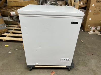 Magic Chef 5.0 cu. ft. Chest Freezer in White!! NEW OUT OF BOX, SCRATCHED AND DENTED FROM SHIPPING(PHOTOS SHOWN)!!