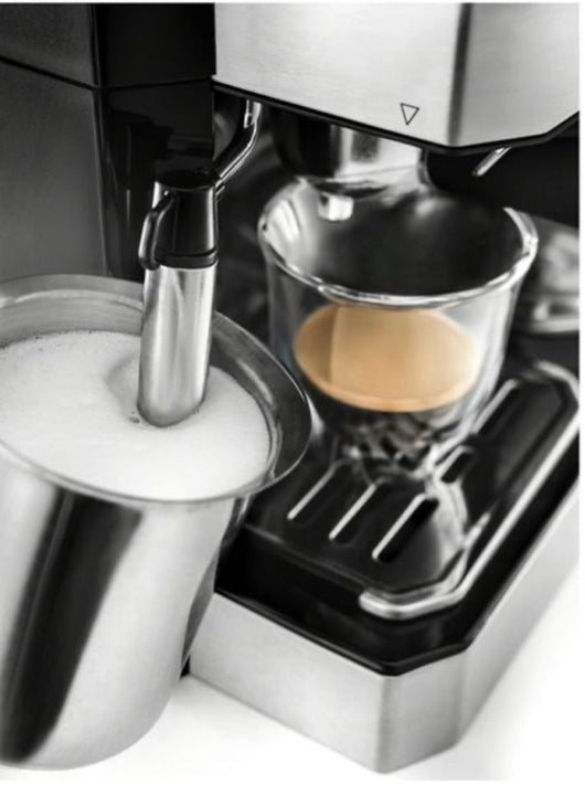 De'Longhi Combination Espresso/Coffee Machine - Stainless Steel- used but very clean, like new!