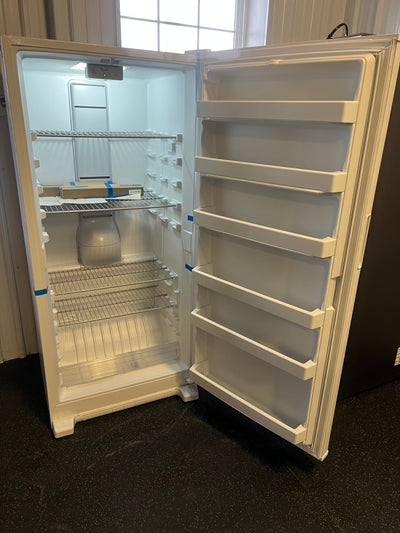 Whirlpool 17.7-cu ft Frost-free Upright Freezer(White)!! NEW OUT OF BOX!!