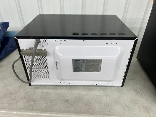TOSHIBA Stainless Steel Countertop Microwave Oven, 1.2 Cu Ft with 12.4" Turntable, Smart Humidity Sensor with 12 Auto Menus, Mute Function & ECO Mode, Easy Clean Interior, Stainless Steel & 1100W! - NEW!