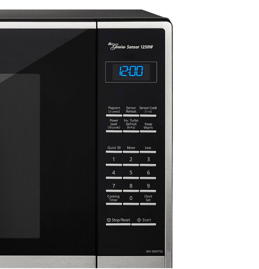 !!!REDUCED!!! Panasonic Family Size 2.2CuFt Countertop Microwave Oven with Cyclonic Inverter Technology- NEW IN BOX!!!