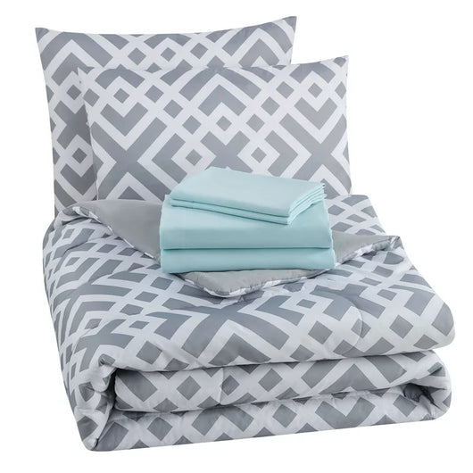 Mainstays Gray Geometric 8 Piece Bed in a Bag Comforter Set With Sheets, Queen**New**
