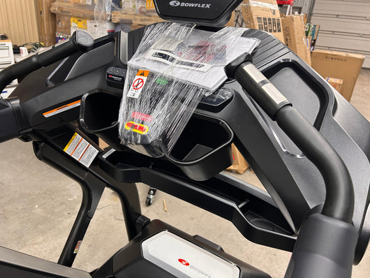 Bowflex Treadmill T10!   -Brand new & Assembled -(MUST BRING TRUCK OR TRAILER FOR PICK UP - WILL NOT UNASSEMBLE)