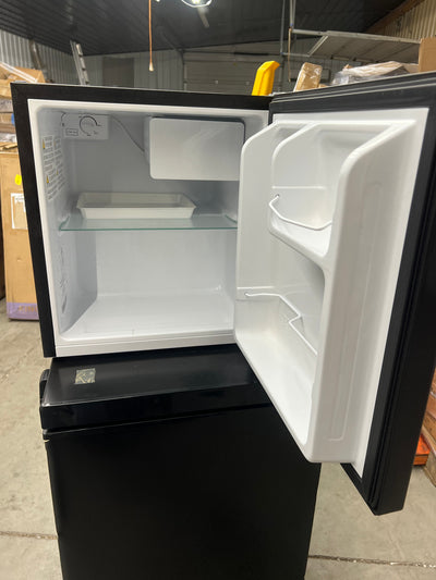 Hisense 1.6 Cu. ft. Single Door Mini Fridge, Black- Lightly Used, Very Clean and WORKS GREAT!!!