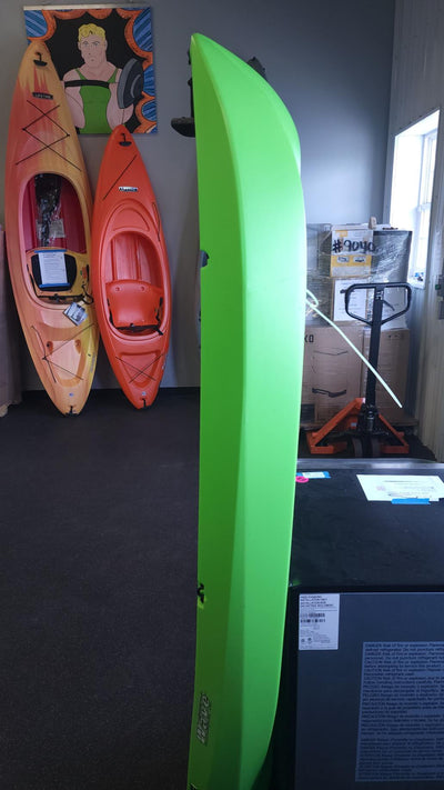 Lifetime 6’ Wave Youth Kayak, Green!! BRAND NEW, MISSING PADDLE!!
