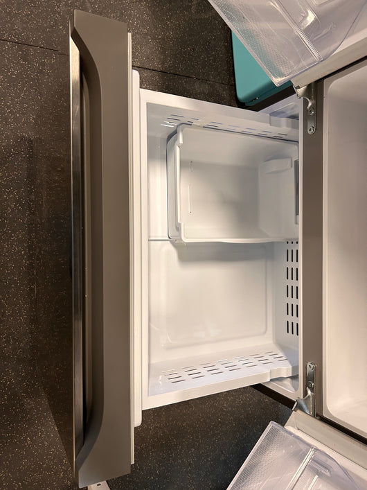 Samsung 22-cu ft French Door Refrigerator with Ice Maker (Fingerprint Resistant Stainless Steel) ENERGY STAR!  -Brand new out of the box
