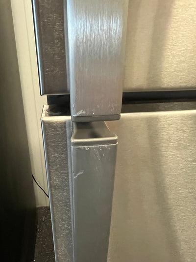 Whirlpool 18.2-cu ft Top-Freezer Refrigerator, Stainless Steel!! NEW OUT OF BOX, MINOR DENT FROM SHIPPING!!