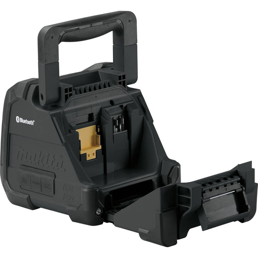 Makita XRM08B 18V LXT / 12V max CXT Lithium-Ion Cordless Bluetooth Job Site Speaker, Tool Only **New in box**
