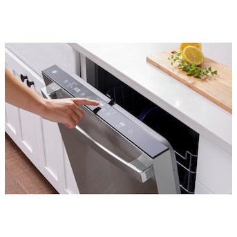 GE Dry Boost Top Control 24-in Built-In Dishwasher (Fingerprint-resistant Stainless Steel) ENERGY STAR, 50-dBA Item #4143060 Model #GDT630PYRFS- customer return from Major department store- like new