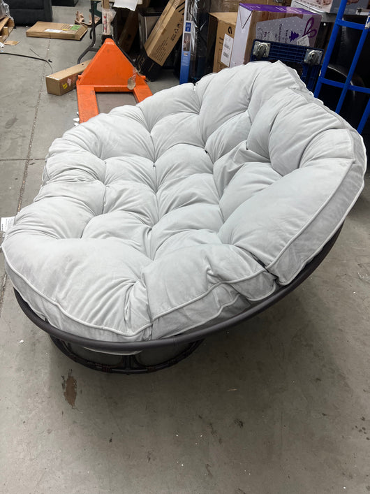Better Homes & Gardens Papasan Bench, Gray!! NEW AND ASSEMBLED, MINOR DIRT MARK FROM SHIPPING(HARDLY NOTICEABLE)!!