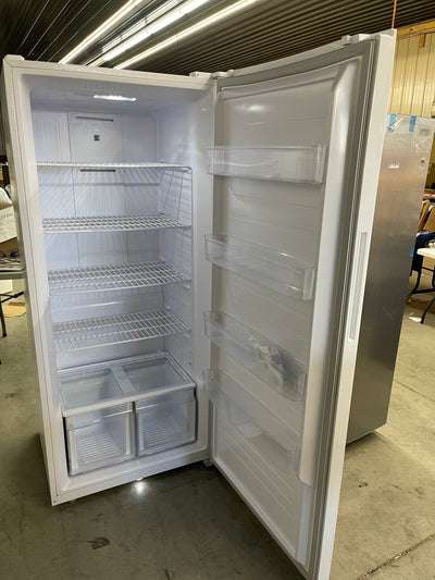 Kenmore  20.8-cu ft Frost-free Upright Freezer (White) Scratch and Dent unit