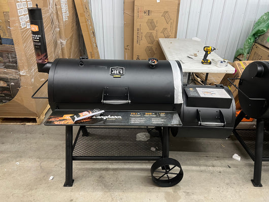 Oklahoma Joe's Longhorn Reverse Flow Smoker Black!! NEW AND ASSEMBLED, MISSING HEAT BAFFLE BUT STILL A FUNCTION-ABLE GRILL!!