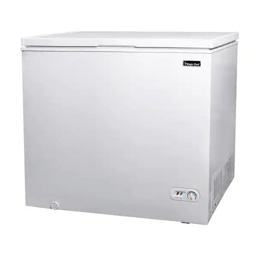 Best Seller Magic Chef 7.0 cu. ft. Chest Freezer in White**New,dented from shipping**