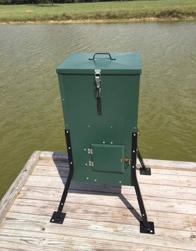 Foreverlast Inc. Woods to Water Directional Fish/Wildlife Feeder, 125 LBS, Green- NEW IN BOX!!!